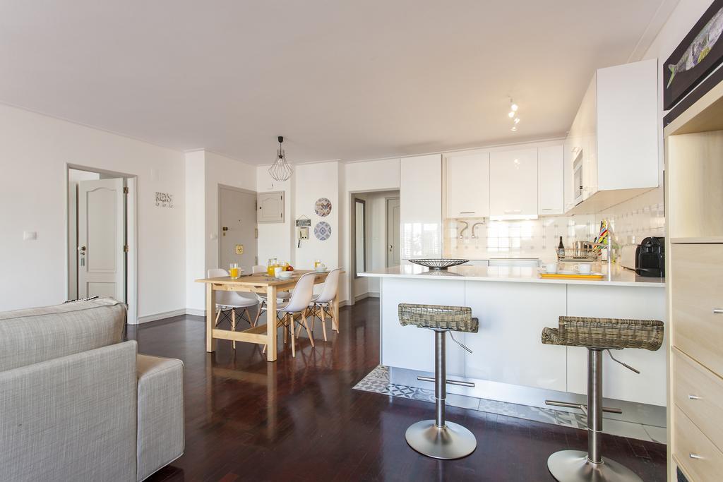 Joivy Superb 1-Bed Apt With Workspace And Terrace, Close To Avenida Da Liberdade Lisboa Eksteriør billede