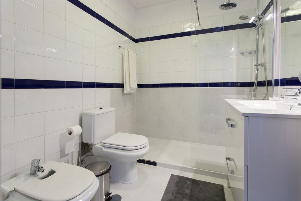 Joivy Superb 1-Bed Apt With Workspace And Terrace, Close To Avenida Da Liberdade Lisboa Eksteriør billede
